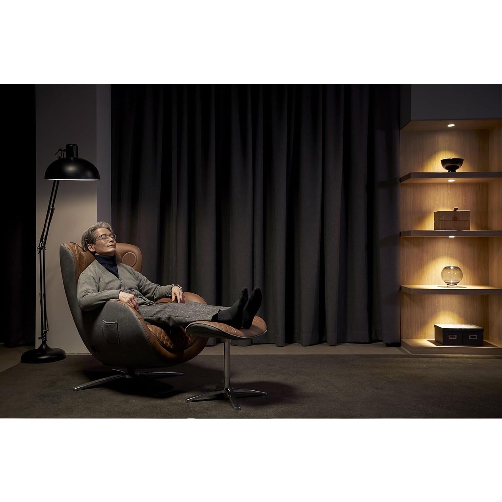 Classic Massage Chair with Ottoman – Caramel Leather Recliner with Percussive Shiatsu Massager, Built-in Speaker & Full Body Spot Massage – Ultimate Comfort for Home & Office