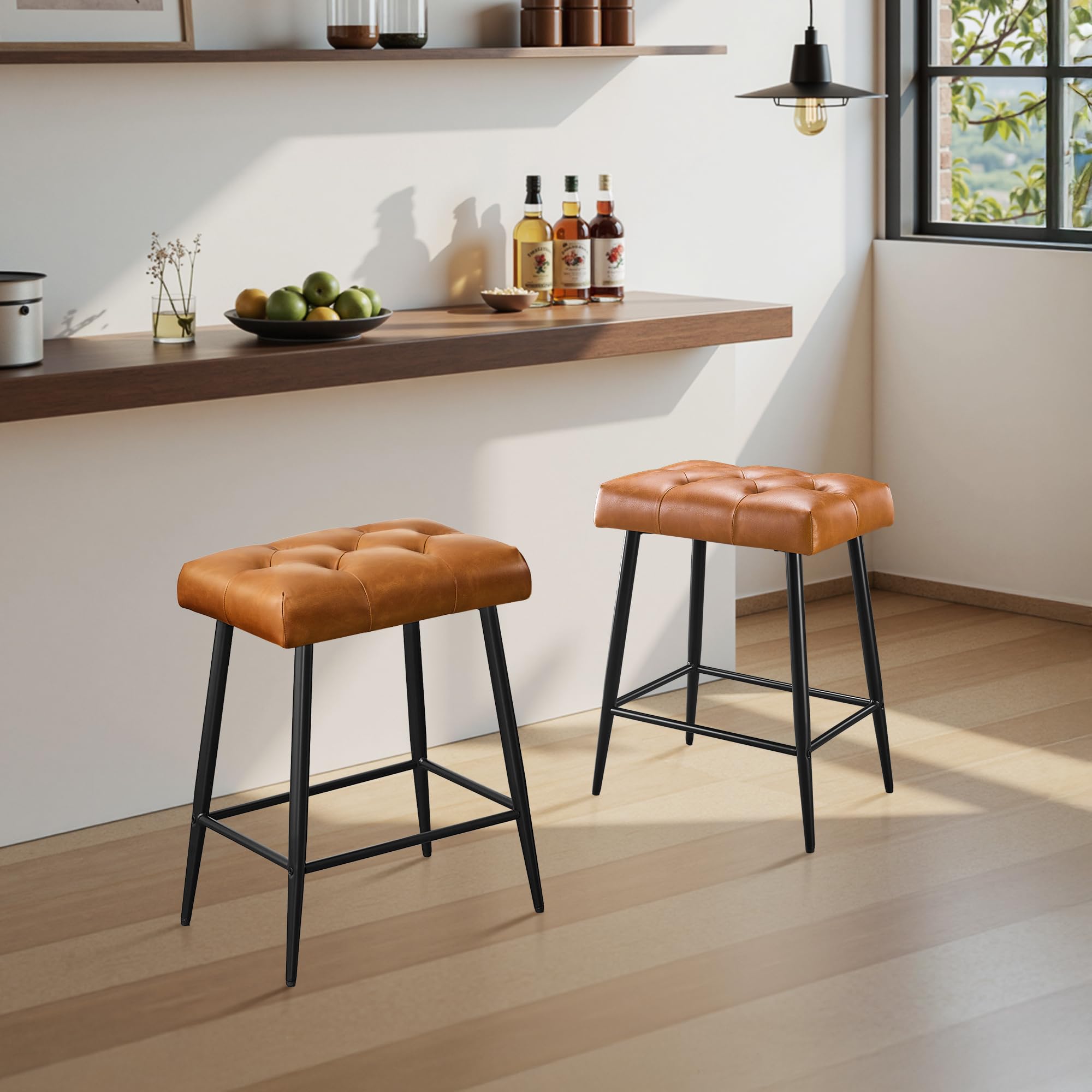 Counter Height Bar Stools Set of 2, 24 Inch Bar Stools for Kitchen Island, Farmhouse Bar Stool for Counter, Modern Kitchen Stools with Sturdy Metal Base and Thickened Cushion, Brown