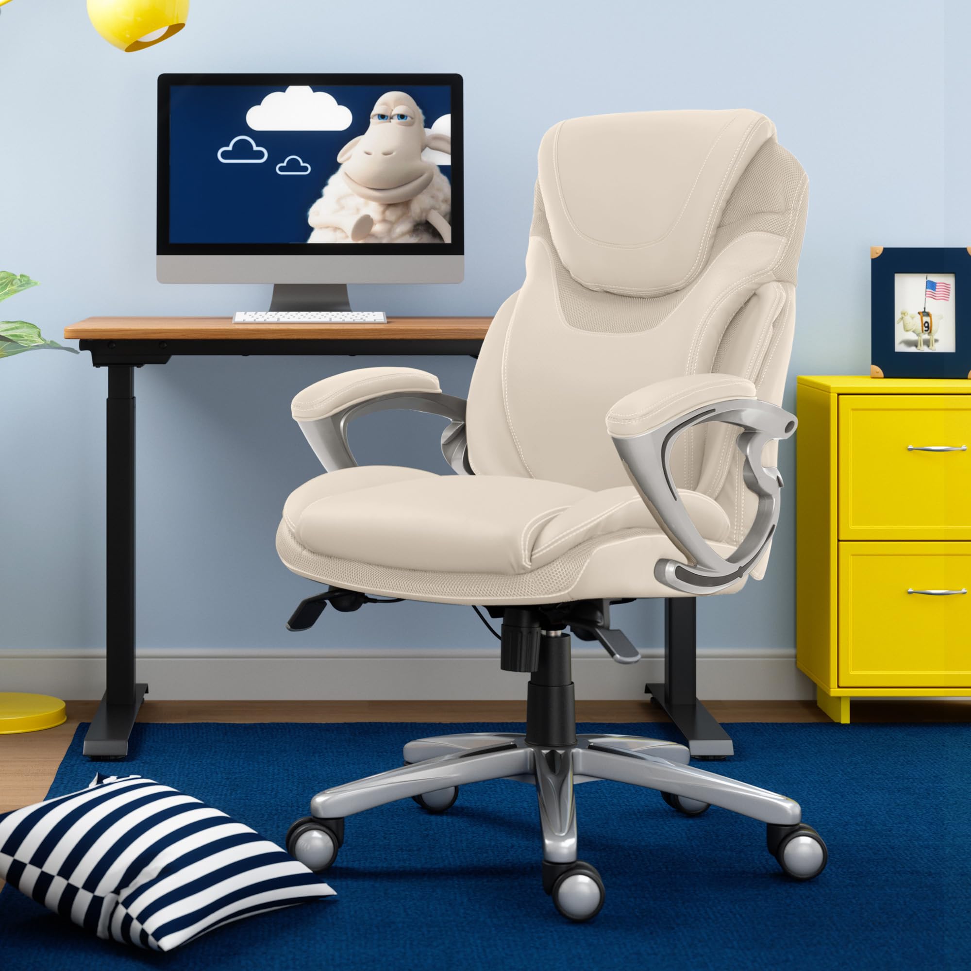Executive Office Chair - Ergonomic Computer DeskChair with Lumbar Technology - Adjustable Height - Memory Foam Body Pillows - 360° Swivel Rolling Base - Bonded Leather - Cream