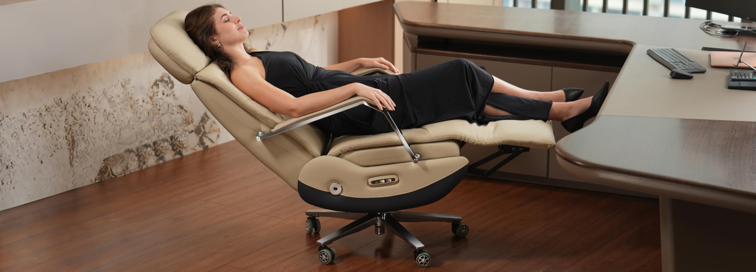 Ergonomic Power Recliner Chair for Long Hours, Leather Electric Luxury Office & Home Desk Chair with Back Heating and Ventilation, 3-Speed Cooling, 400Lbs Capacity (Light Coffee)