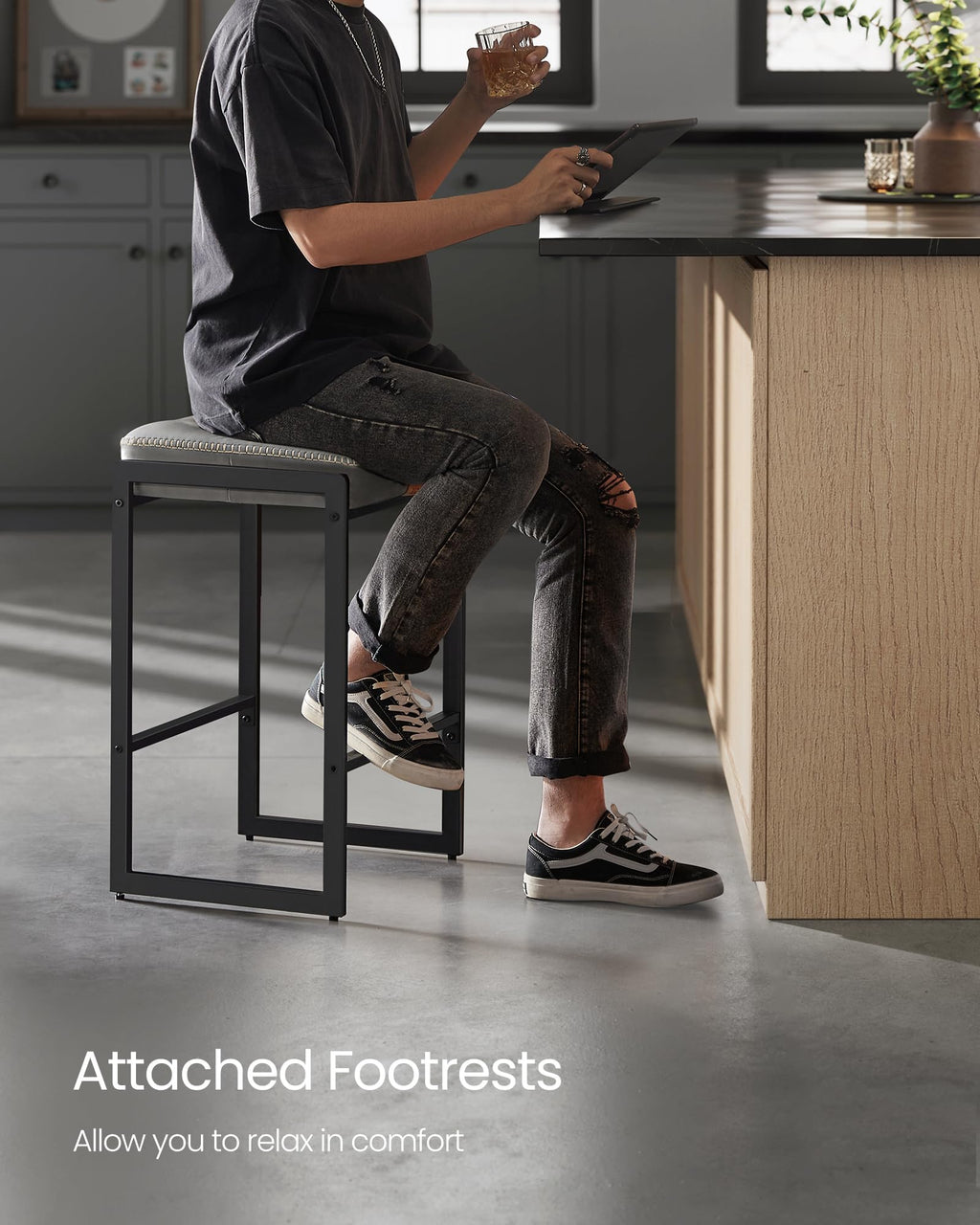 Bar Stools Set of 2, Counter Height Bar Stools, Synthetic Leather with Stitching, Mid-Century Modern Counter Stools, 26-Inch Tall, Kichen Home Bar Dining Room, Dove Gray