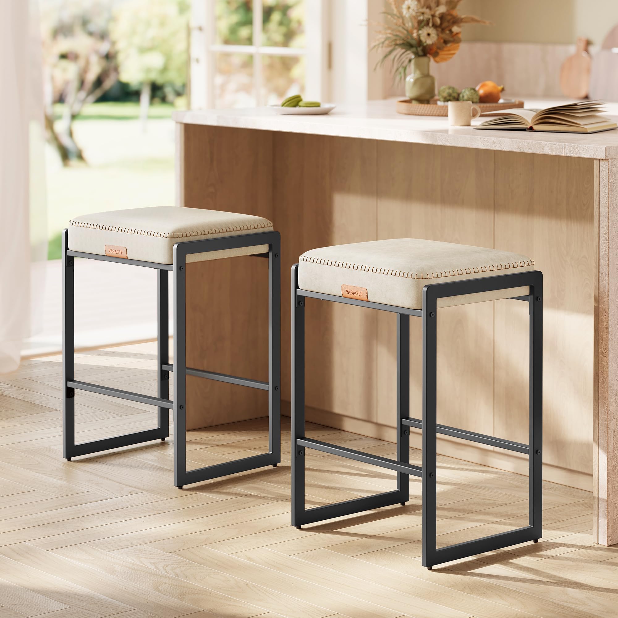 Bar Stools Set of 2, Counter Height Bar Stools, Synthetic Leather with Stitching, Mid-Century Modern Counter Stools, 26-Inch Tall, Kichen Home Bar Dining Room, Cream White