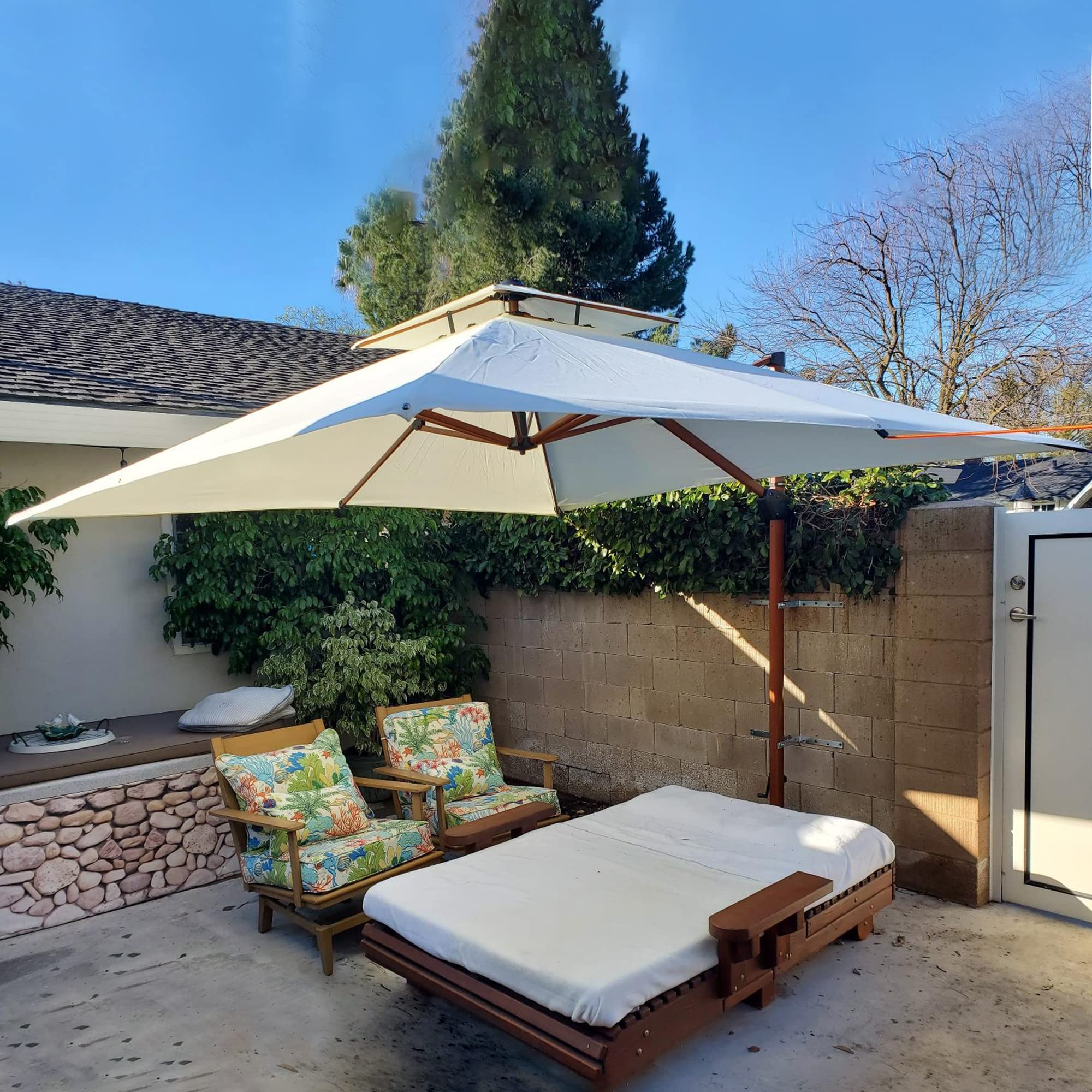 10ft Patio Umbrella Outdoor Square Umbrellas Large Cantilever Umbrella Windproof Offset Umbrellas Heavy Duty Sun Umbrella for Garden Deck Pool Patio, Cream