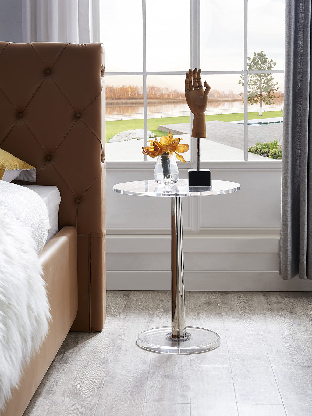 Clear Acrylic Table with Cone Metal Pole (Large, Silver) …