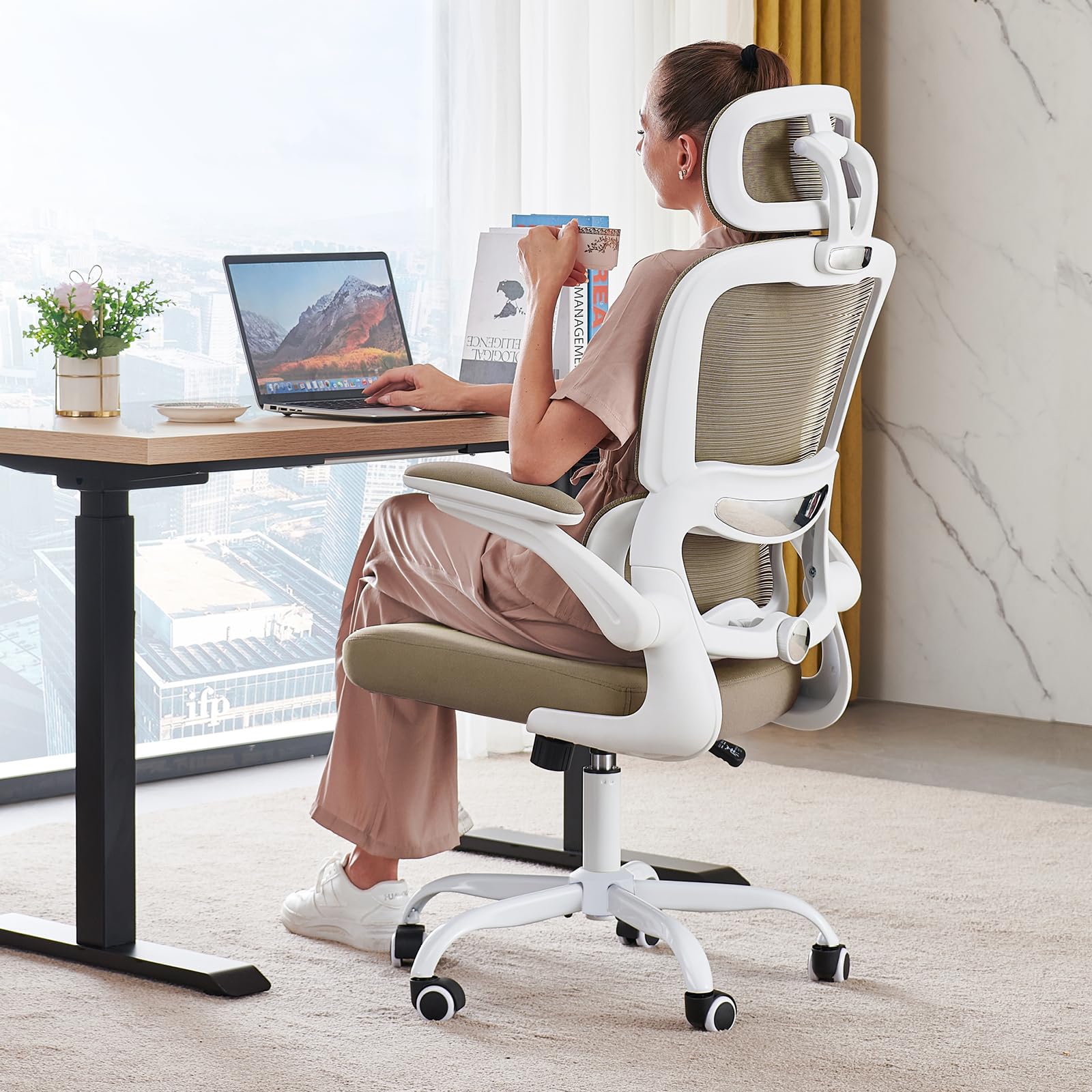 Office Chair Ergonomic Desk Chair, 330 LBS Home Mesh Office Desk Chairs with Wheels, Comfortable Gaming Chairs (Khaki)